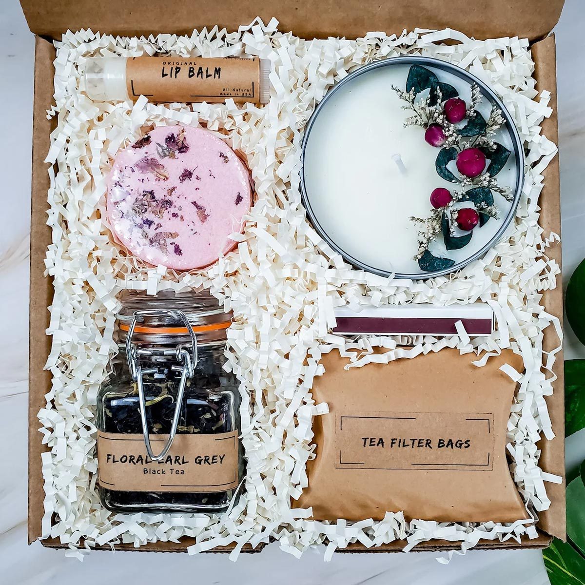 18 Mother's Day Gift Basket Ideas to Give Mom the Ultimate Surprise