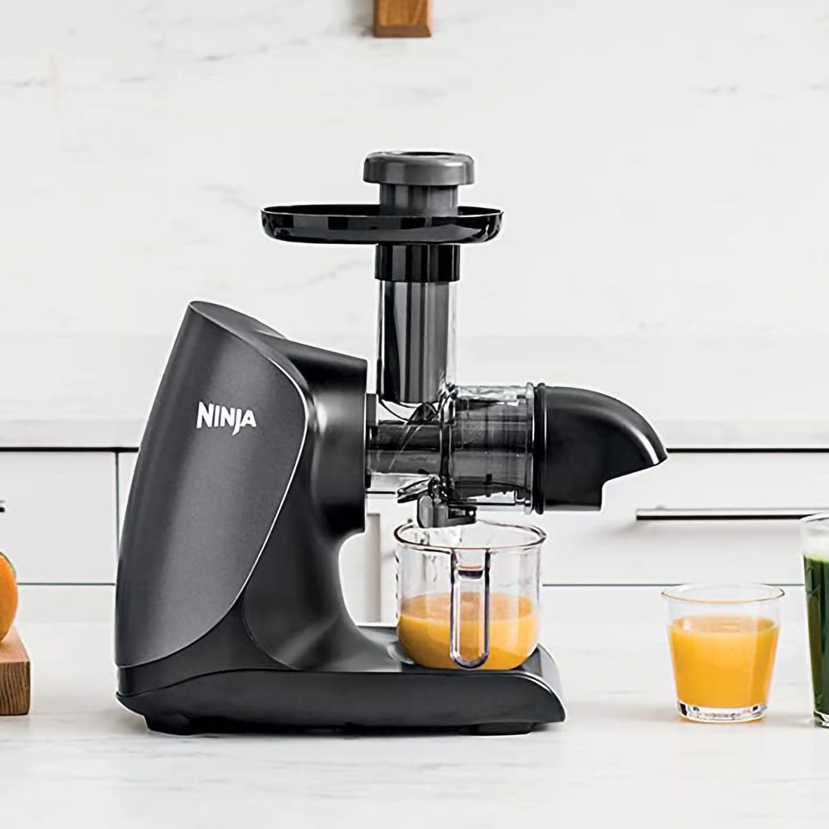 Ninja Cold Press Pro Compact Powerful Slow Juicer W/ Total Pulp Control