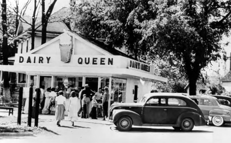 1946 Dq Storefront Courtesy Dairy Queen