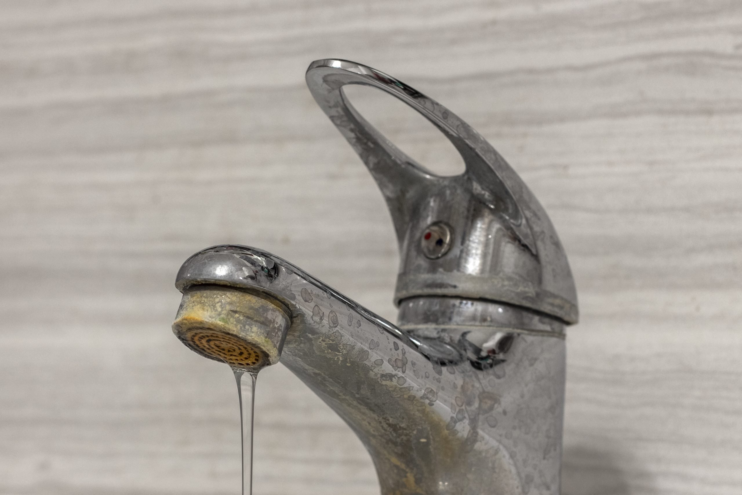 How To Clean Calcium Off Faucets