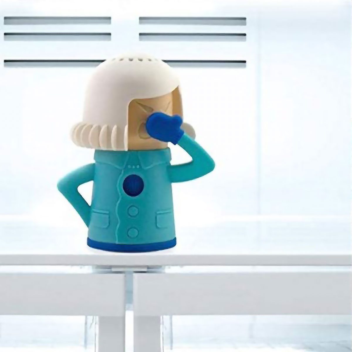 The Chilly Mama Fridge Odor Absorber Is a Genius  Find