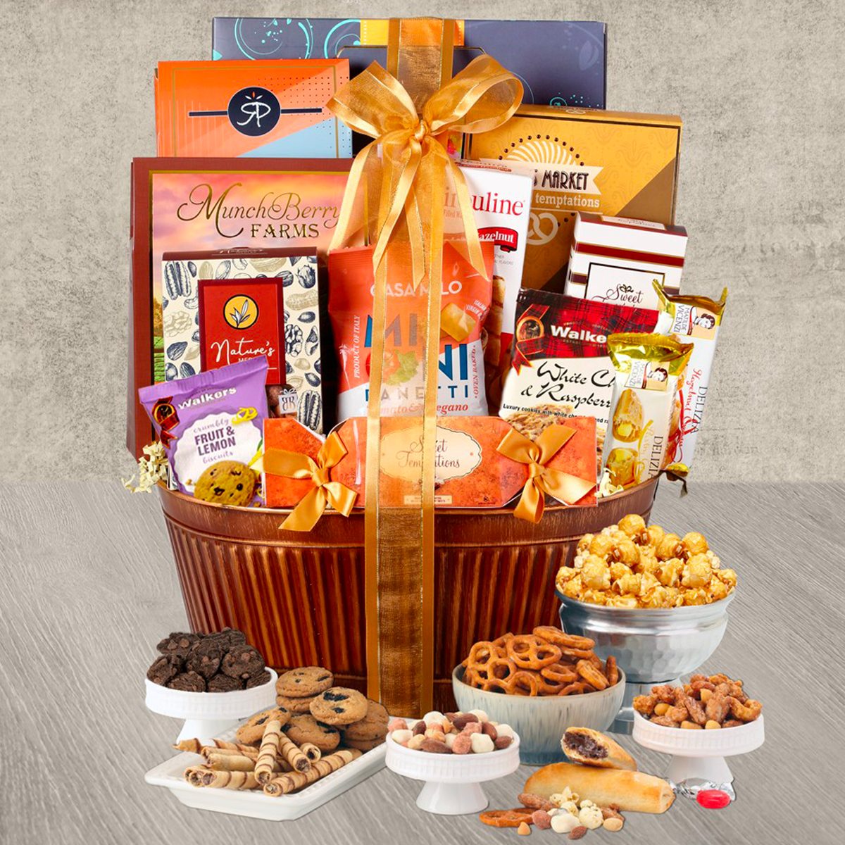 The Best Gift Baskets: 25 Ideas for Thank Yous, Birthdays and More [2022]