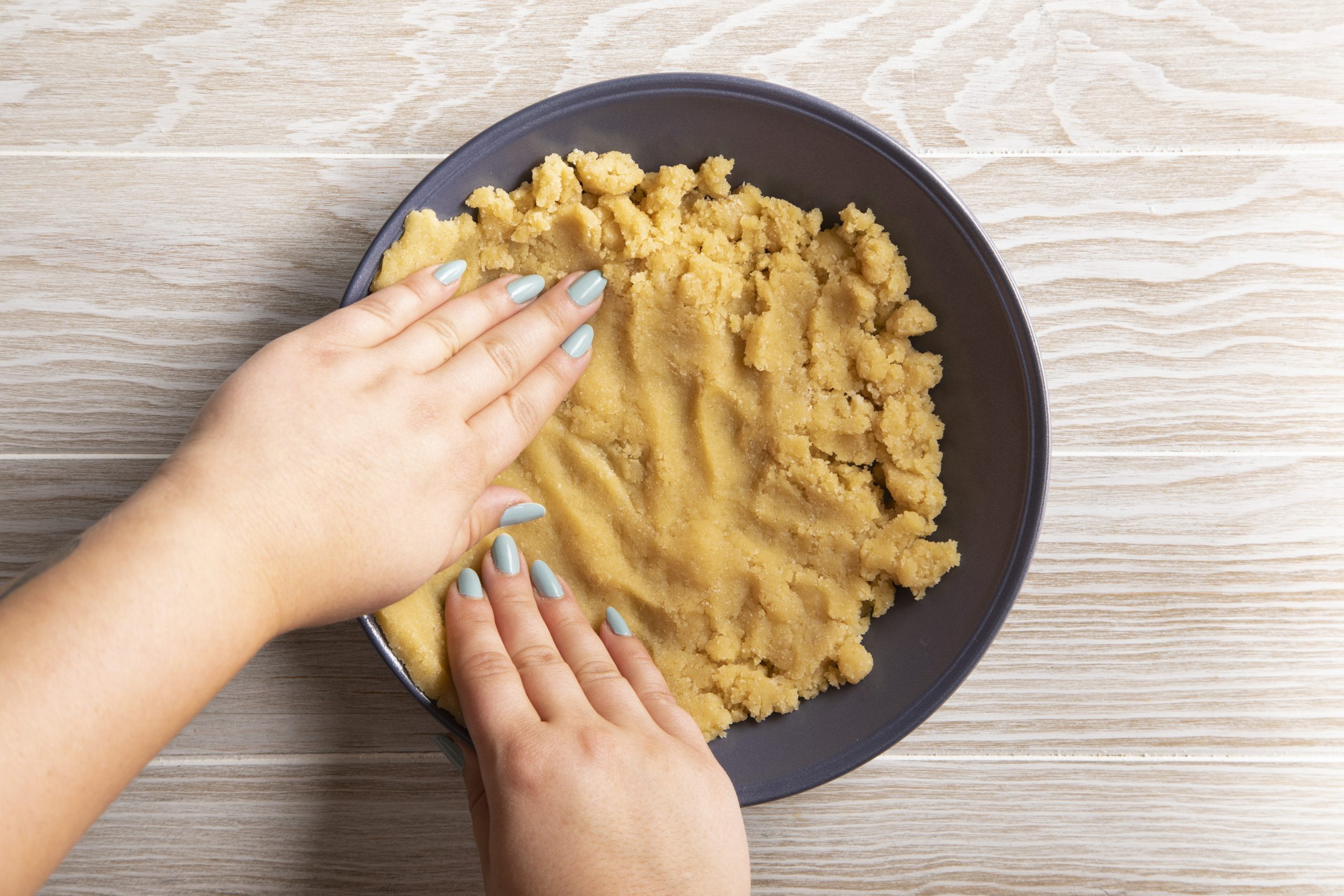 how to make an almond flour pie crust step 5