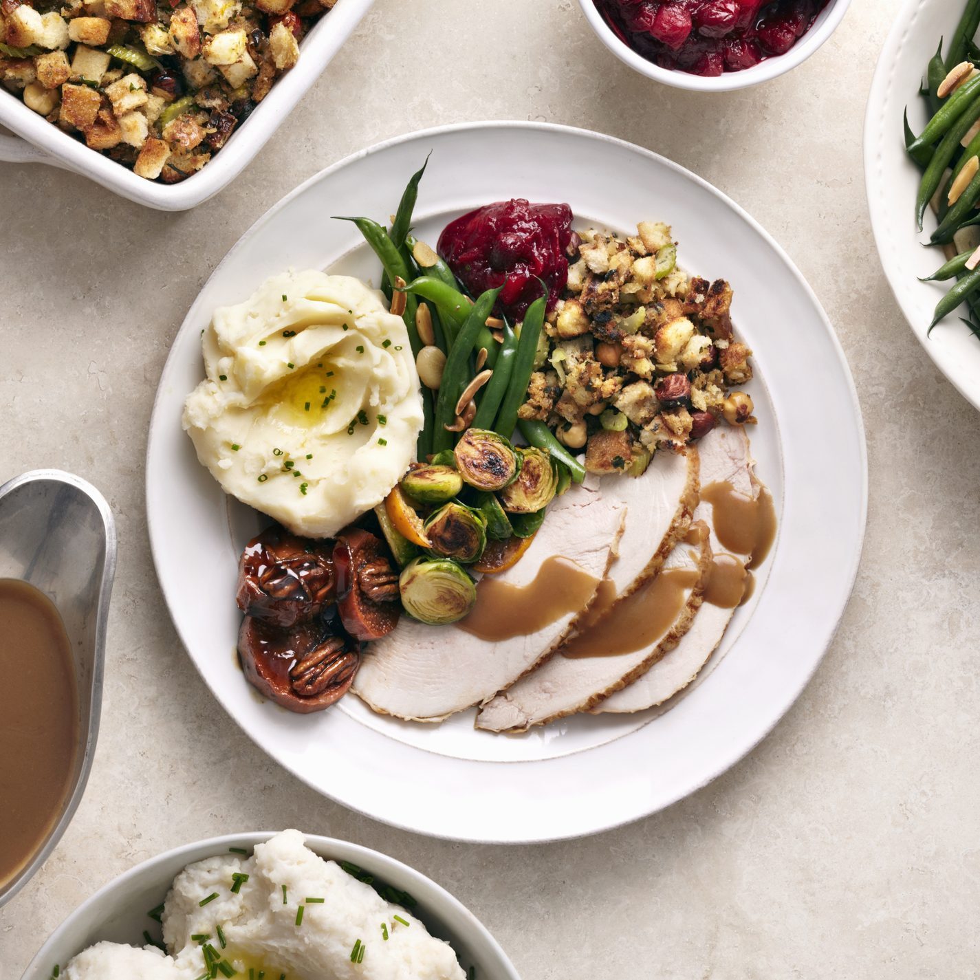 10 Thanksgiving Dinner Delivery Options for 2022 | Taste of Home