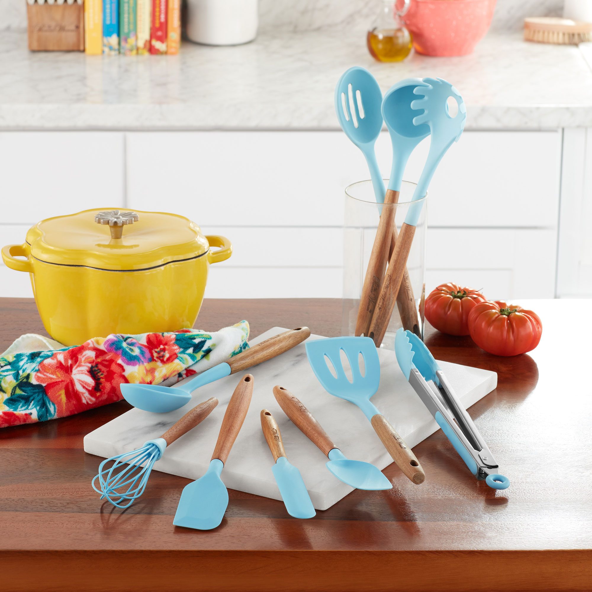 https://www.tasteofhome.com/wp-content/uploads/2022/12/The-Pioneer-Woman-10-Piece-Silicone-and-Acacia-Wood-Handle-Cooking-Utensils-Set-Blue_ecomm_via-walmart.com-FT.jpg