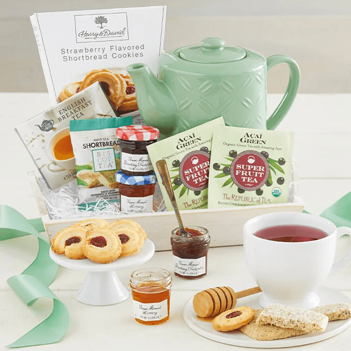 Wintry Warmer Tea Basket Ecomm Via 1800baskets.com