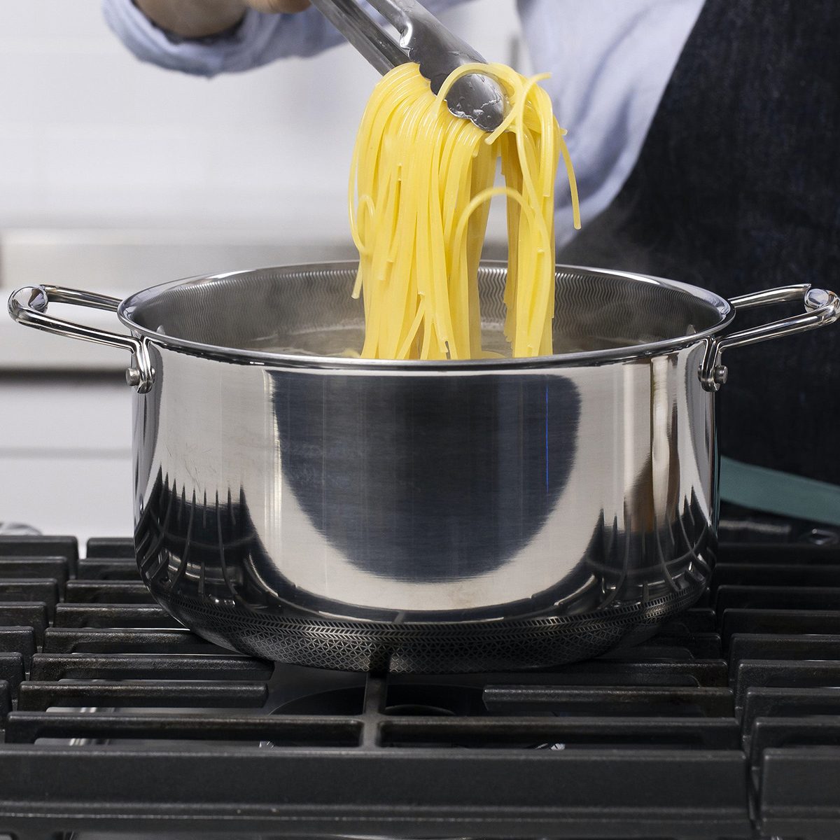 Shop Cyber Monday deals on HexClad cookware — get what Gordon Ramsay calls  'the Rolls-Royce of pans' for up to 50% off