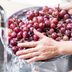 How to Wash Grapes the Right Way