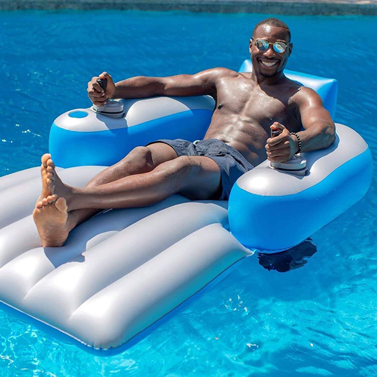 This Motorized Pool Float Moves and Steers with a Propeller