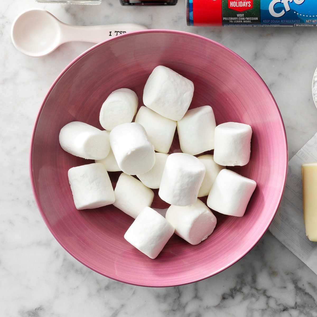 Kitchen Tip: Keeping Your Brown Sugar Soft