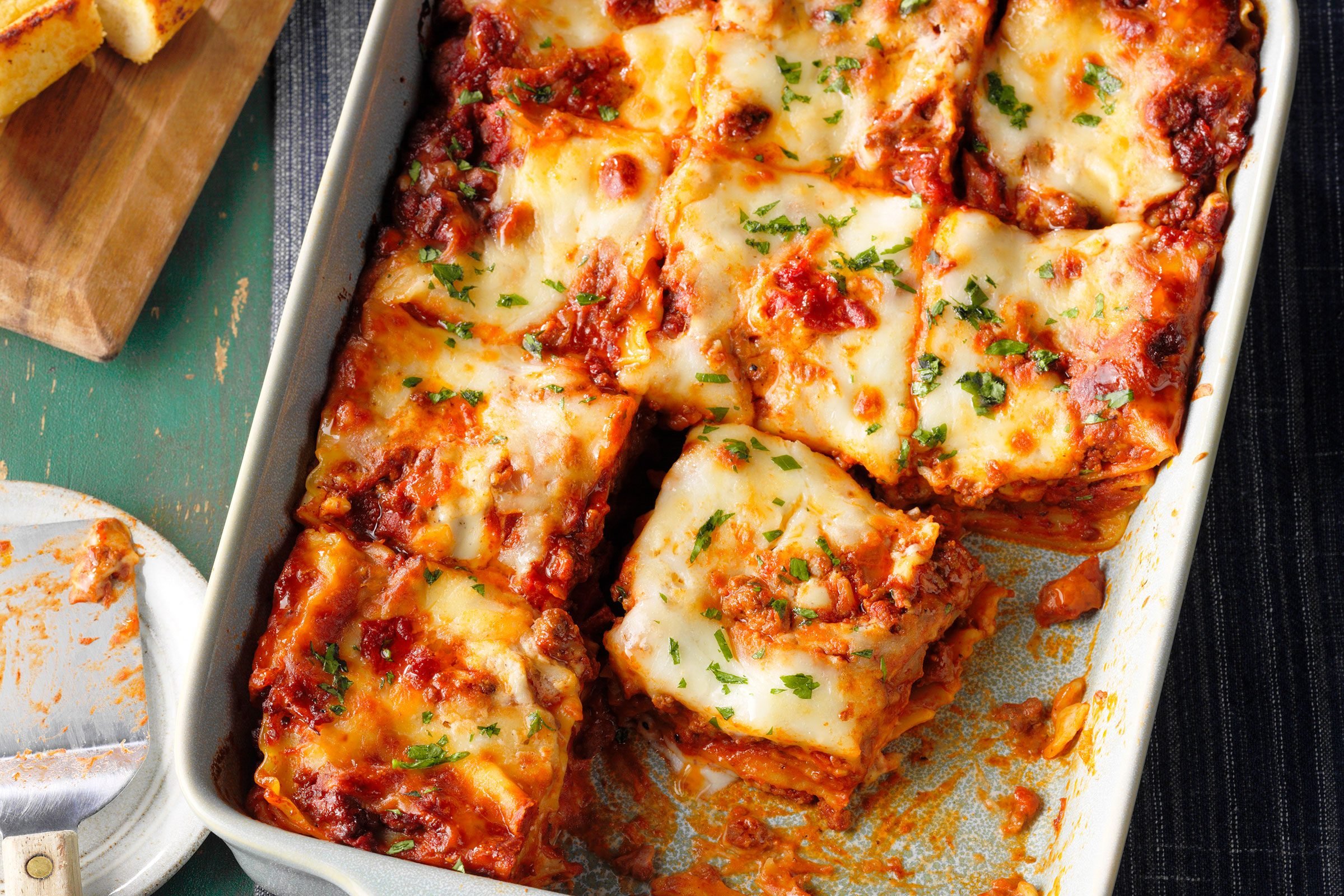 Lasagna with Bechamel: How to Make It