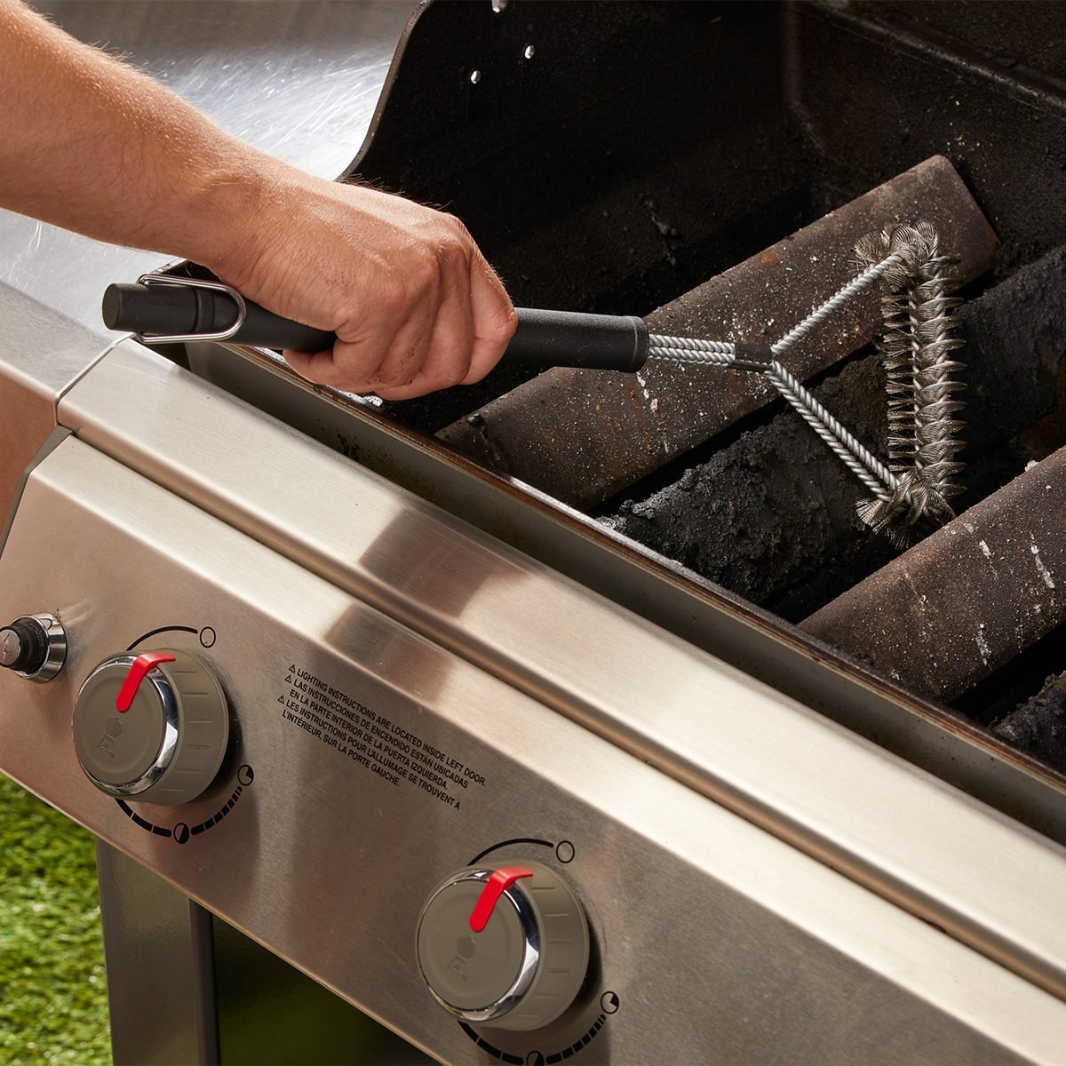 How to Clean Your Grill After Winter