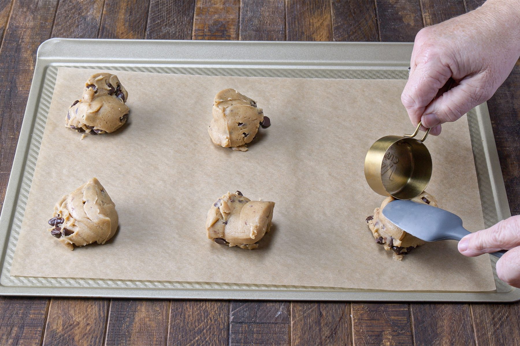 Brown Butter Chocolate Chip Cookies Thvs23 211403 Mr 11 28 23 Brownedbutterchocolatechipcookies 7