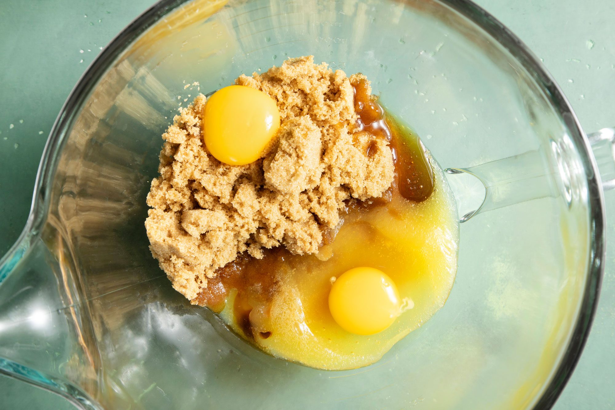 Beat the brown sugar and the egg in a hand mixer