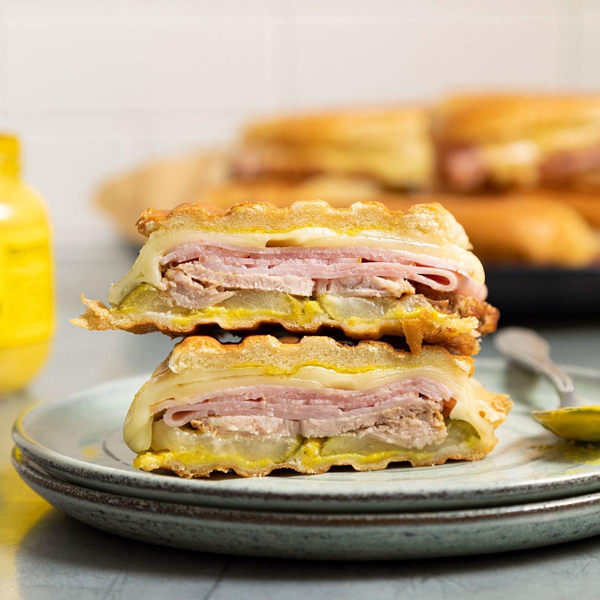 Cuban Sandwich Cubano  Exps Ft24 275488 St 0109 12