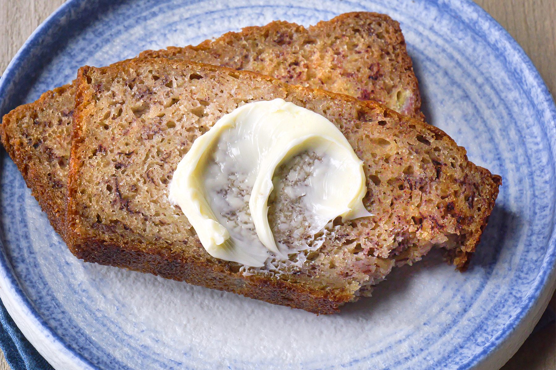 Easy Sour Cream Banana Bread