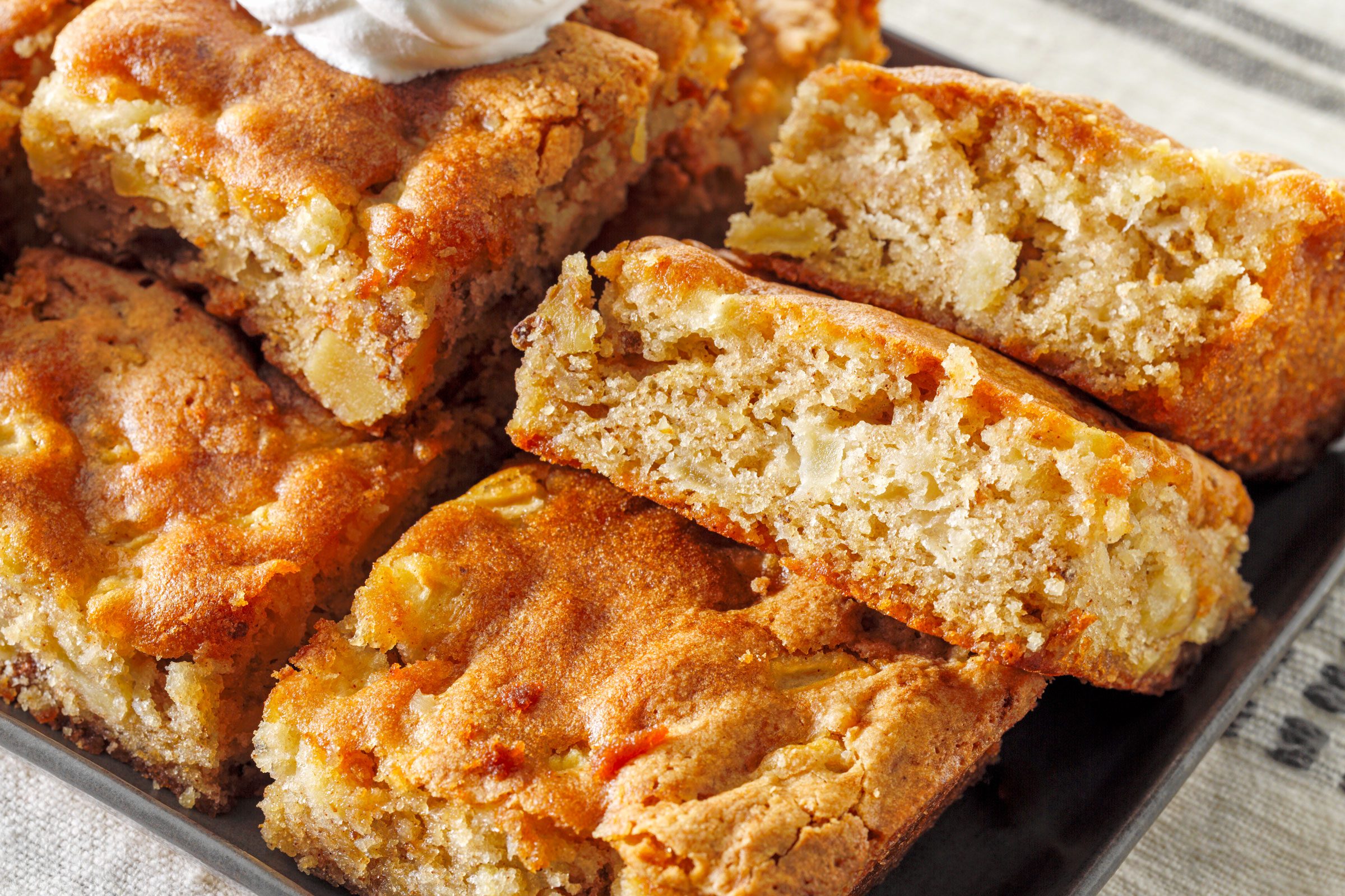 close up of Easy Apple cake squares served on a plate