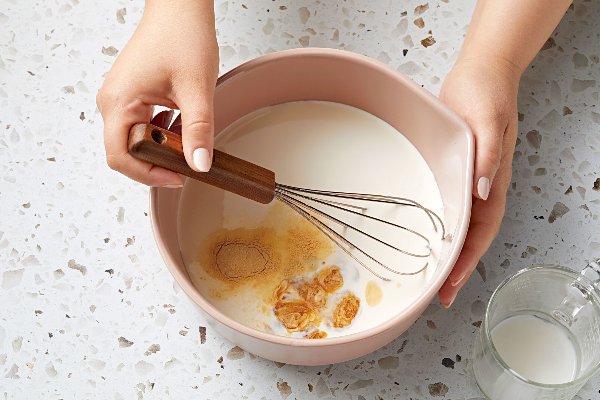 In a large bowl, combine the heavy whipping cream, vanilla extract and monk fruit sugar