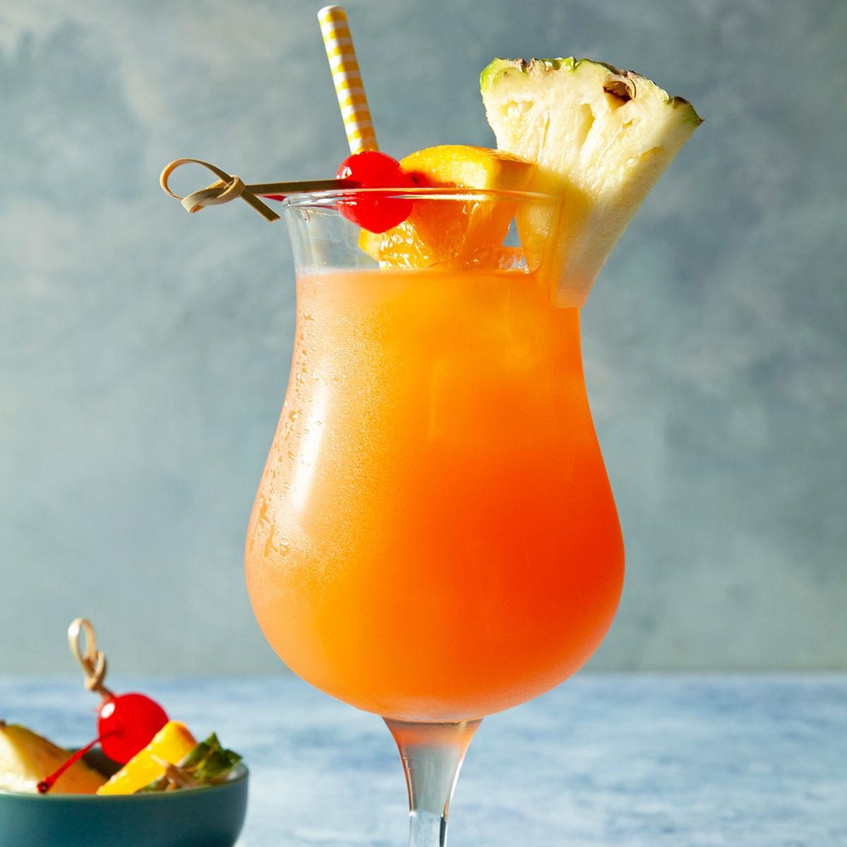 17 Classic Rum Drinks You Should Know, Plus How to Make Them