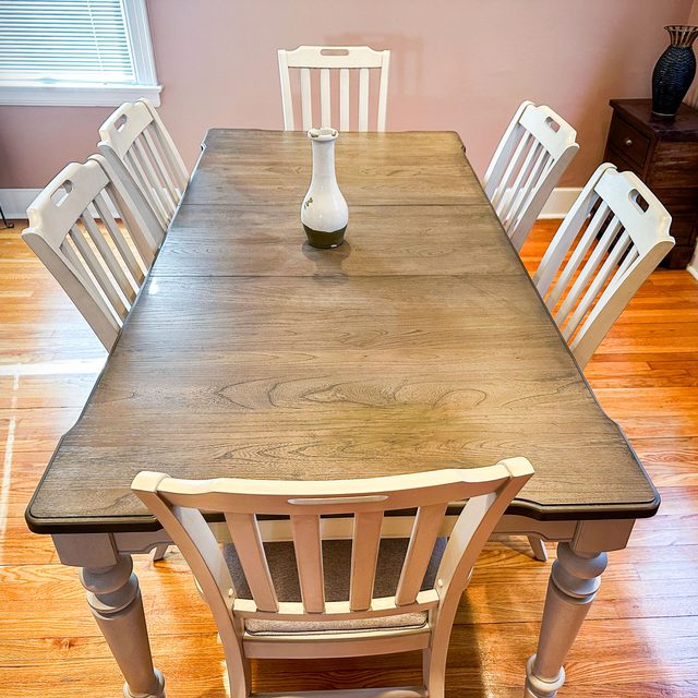 Saybrook Dining Table With Leaf