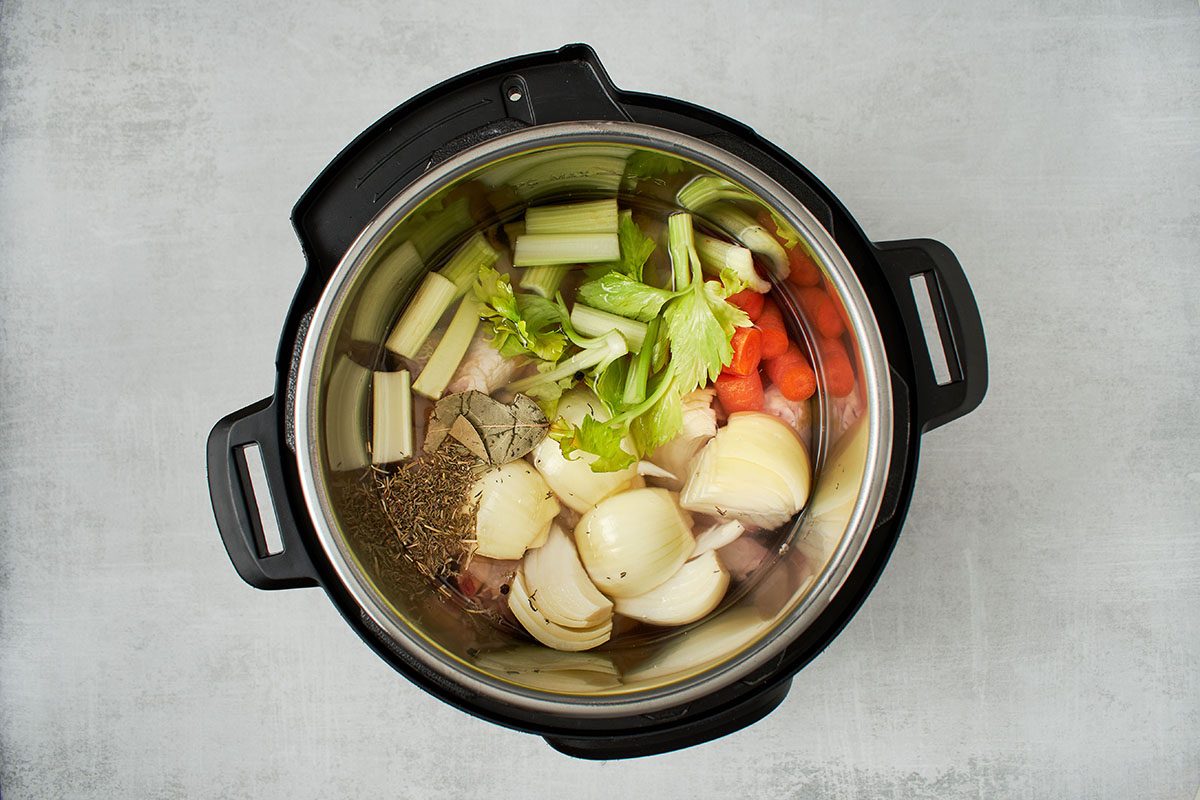 Instant Pot Chicken Broth