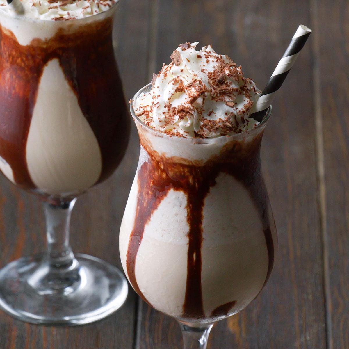 Best Mudslide Cocktail Recipe