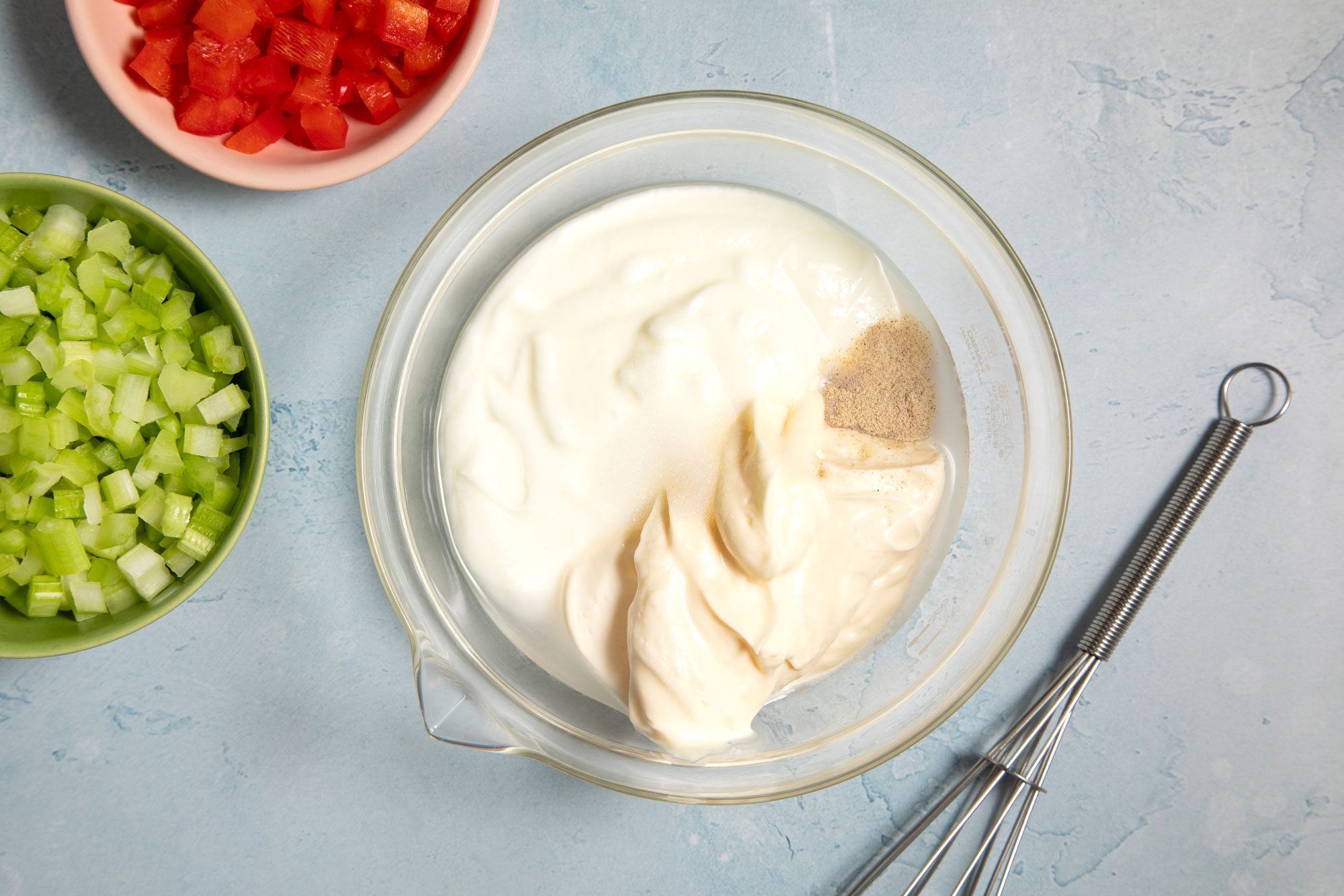 Mix the mayonnaise, yogurt, vinegar, salt and white pepper
