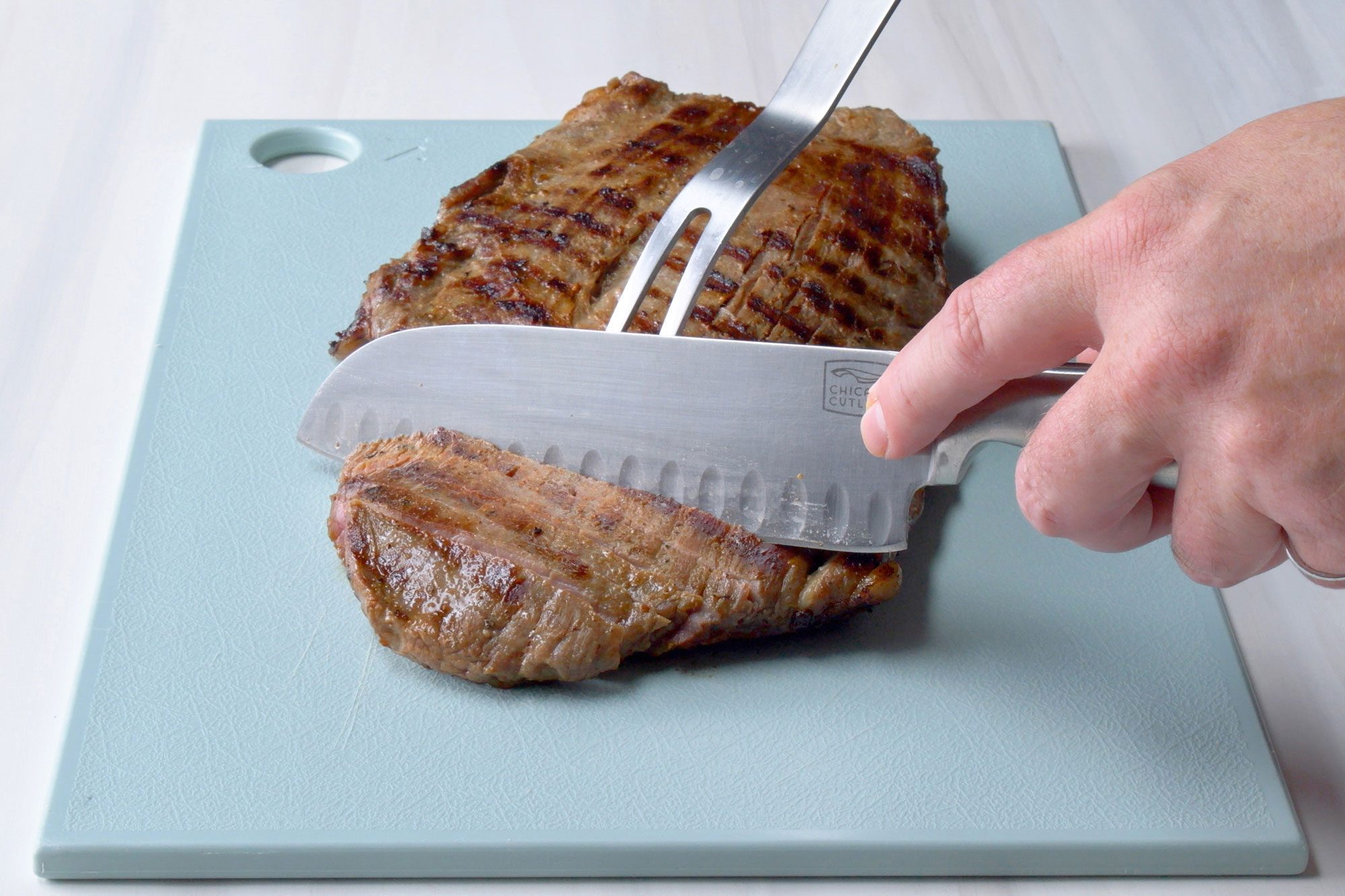 Slice the grilled steak