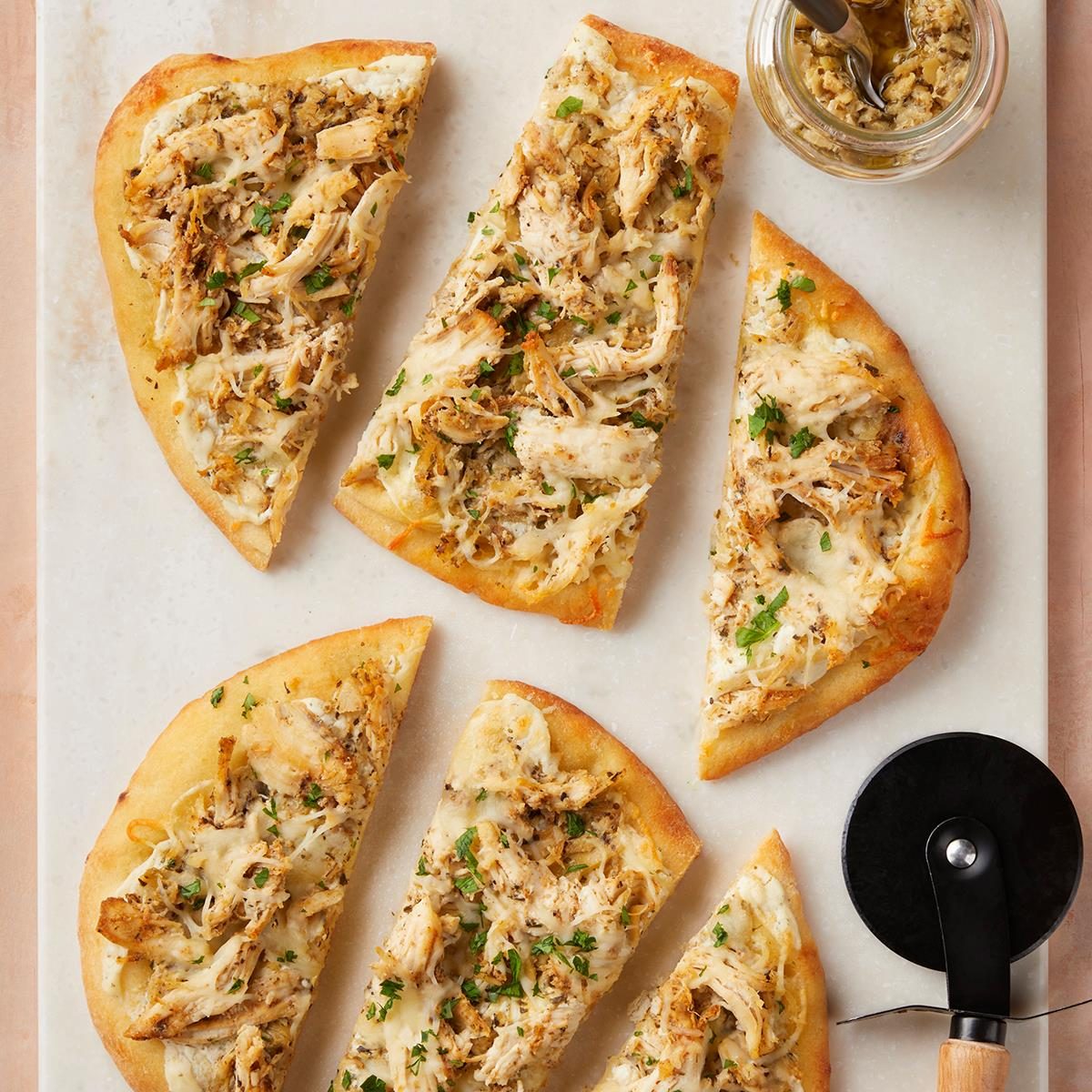 Air Fryer Artichoke Pesto Chicken Pizza Exps Rc24 276068 Dr 07 02 4b