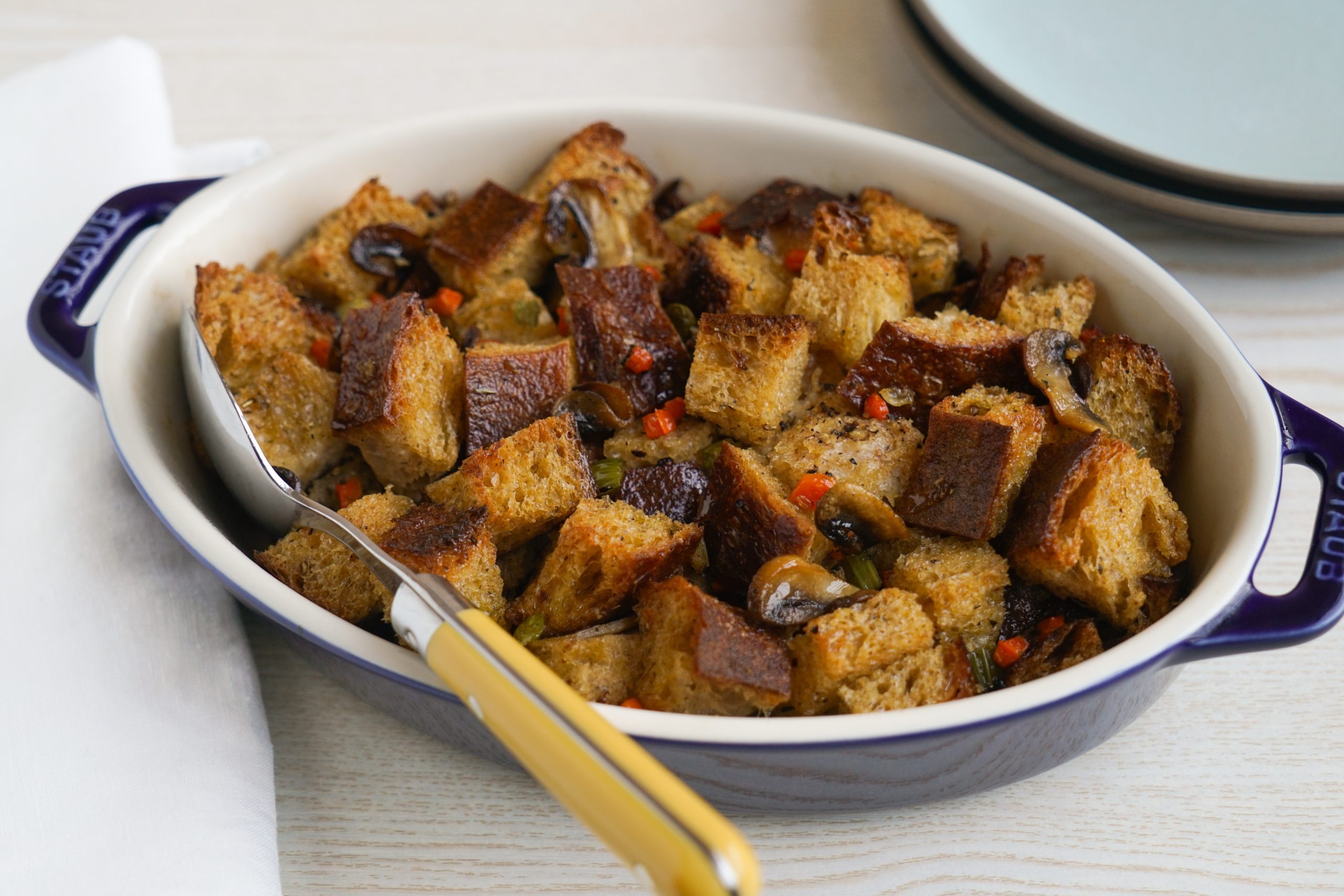 Serving sourdough stuffing