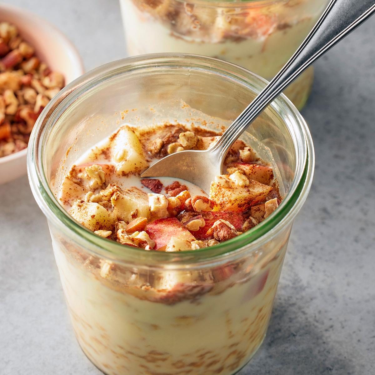 Apple Cinnamon Overnight Oats Exps Tohcom24 226379 Dr 08 13 07b