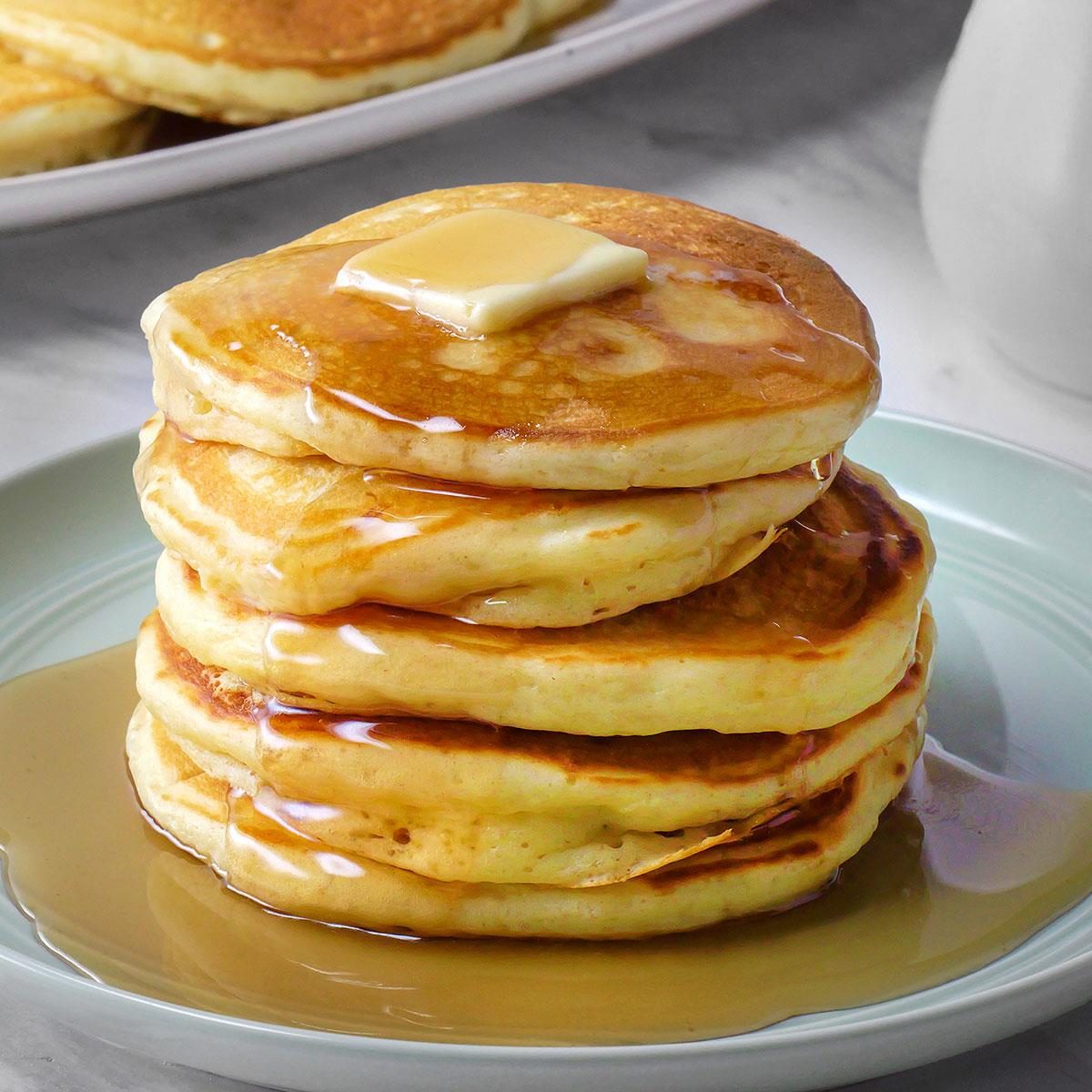 Buttermilk Pancakes Exps Tohvp24 33639 Mf 08 15 1