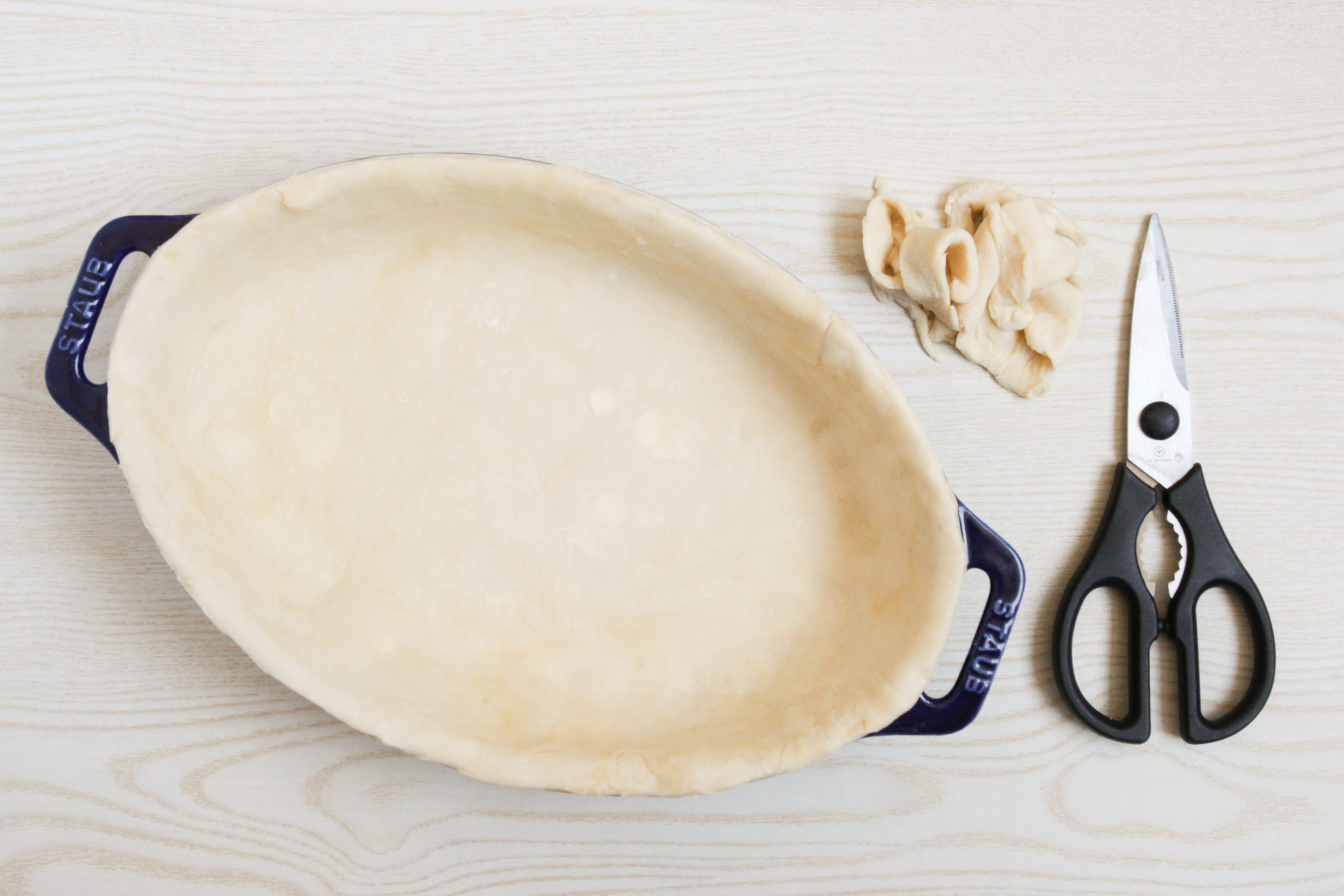 Trimming the bottom crust for a ham potpie