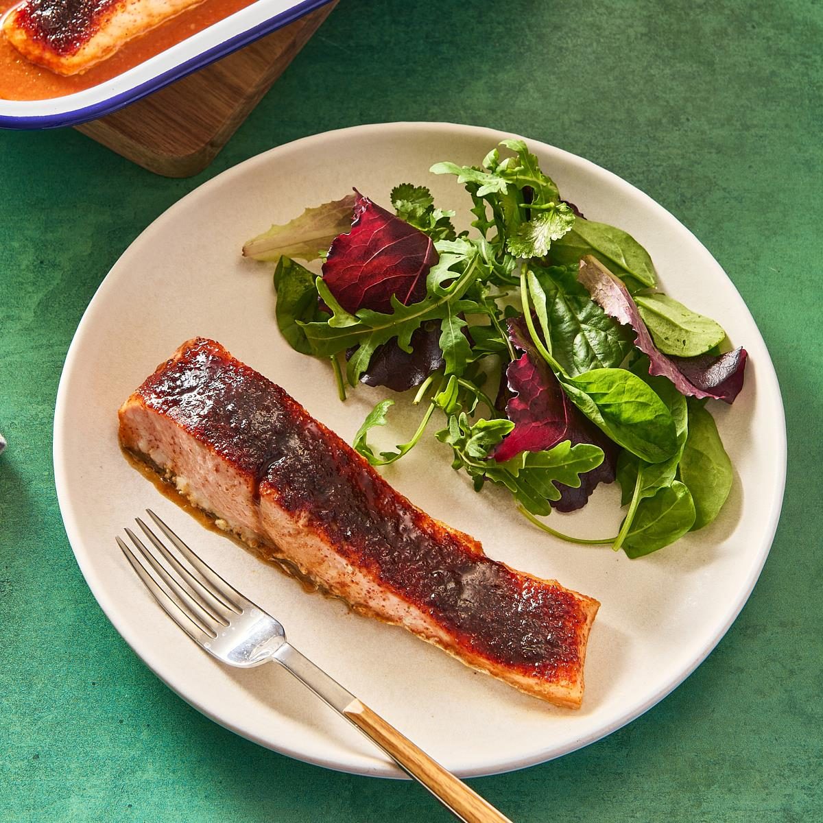 Oven Barbecued Salmon Exps Tohd24 136052 Juliahartbeck 4