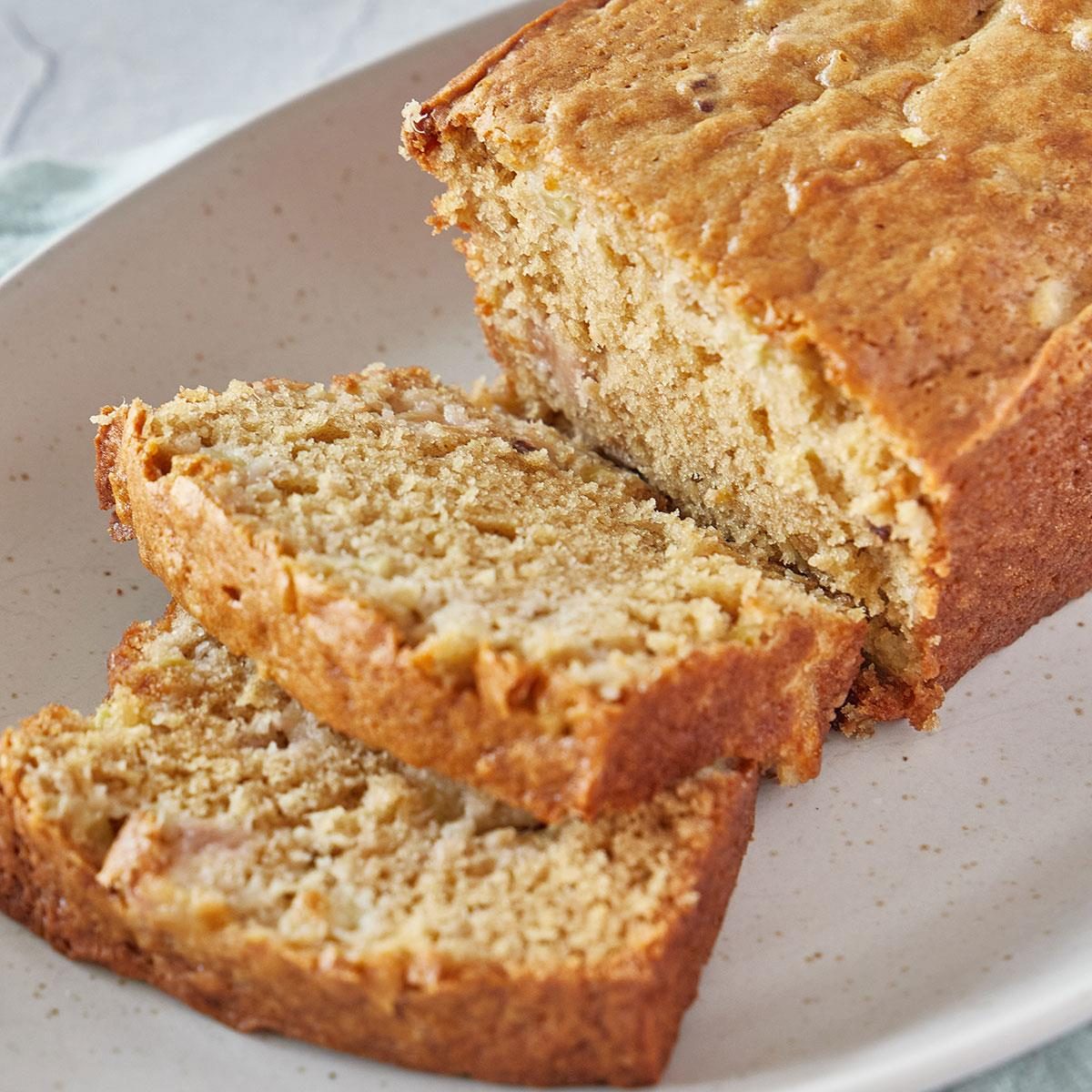 Rhubarb Bread Exps Tohd24 3955 Laurascherb 10