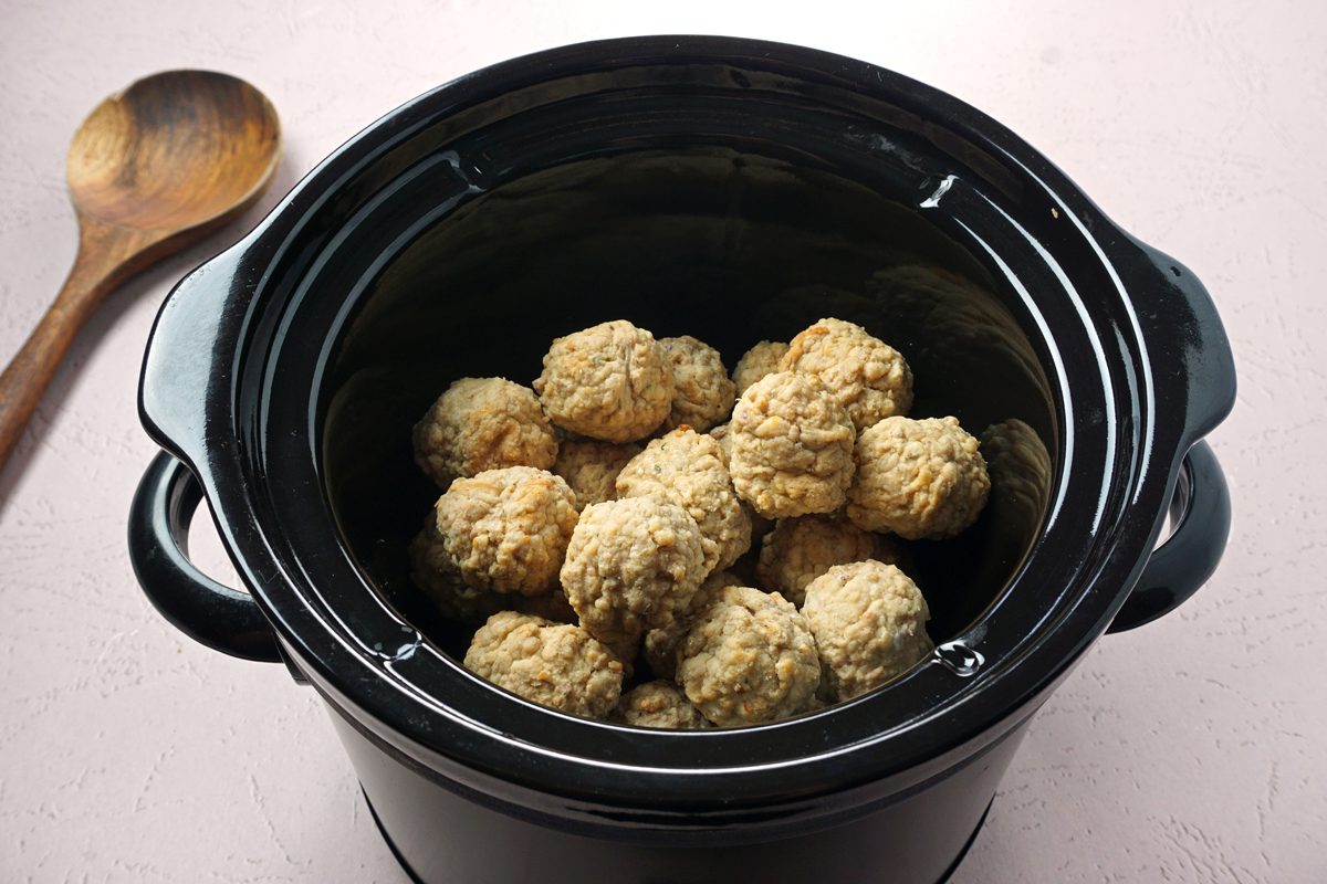 meatballs in a crock pot to make slow cooker sweet and sour meatballs for Taste Recipes RMS 27421