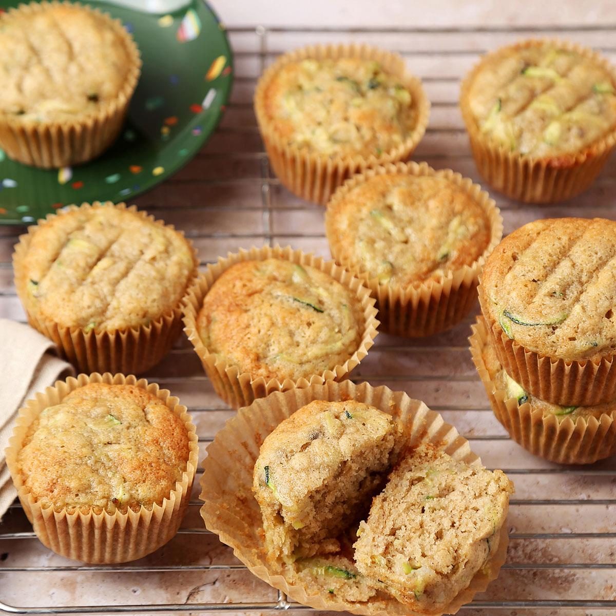 Zucchini Banana Muffins Exps Tohd24 277201 Jonathanmelendez 11