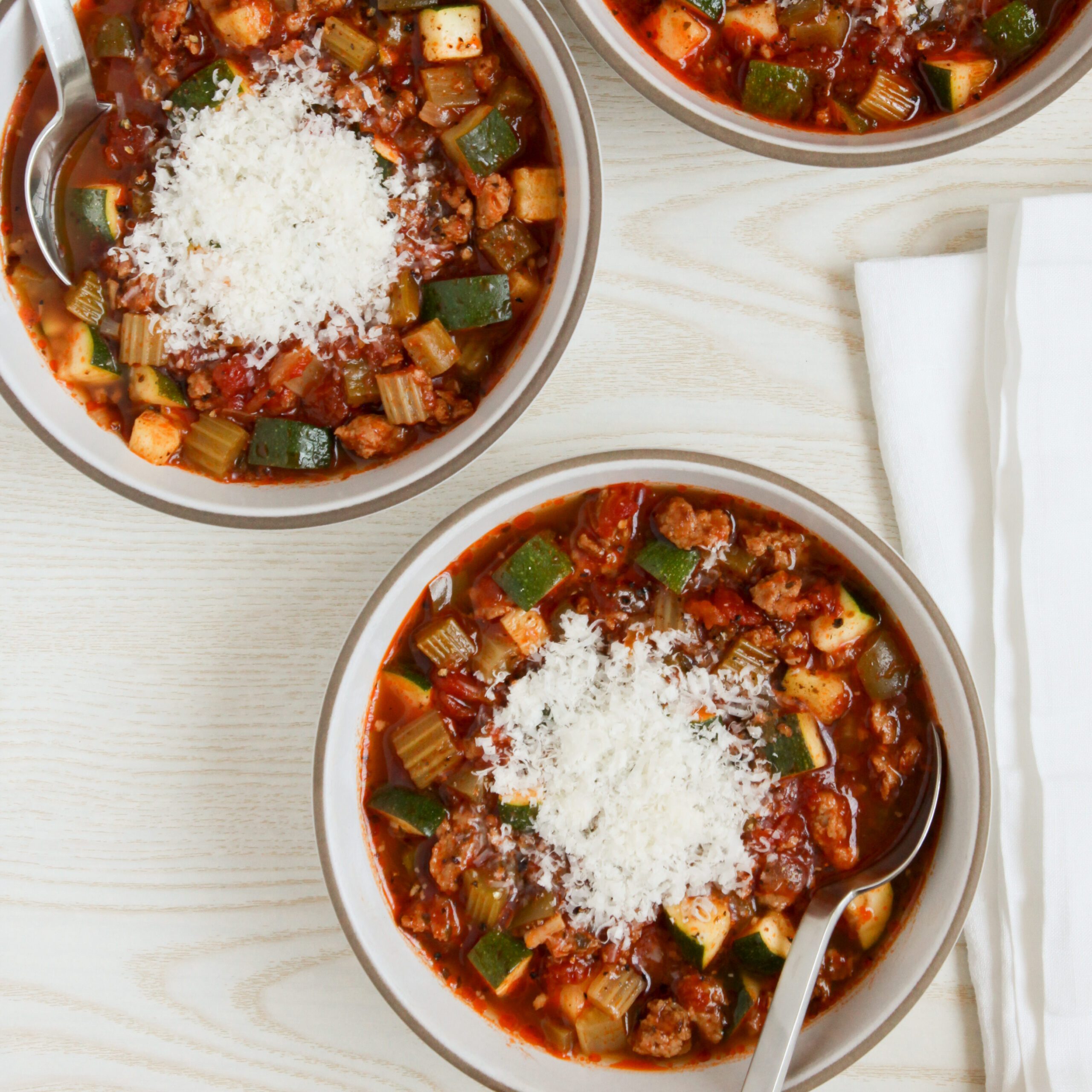 Italian sausage and vegetable soup with zucchini