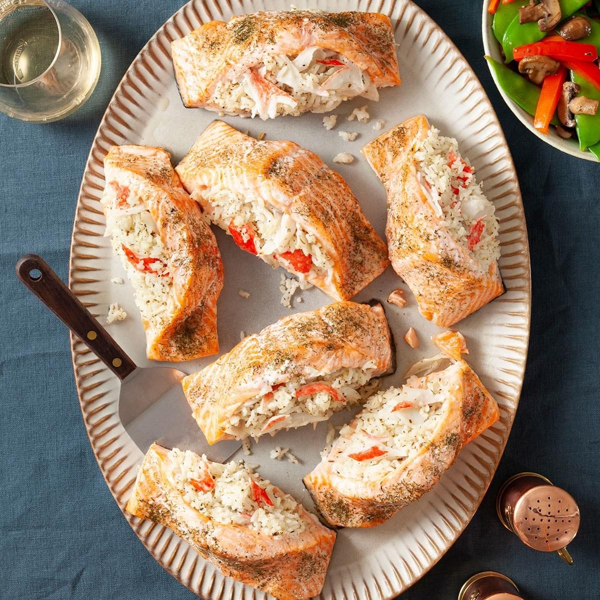 Seafood Stuffed Salmon Fillets Exps Ft23 138920 Jr 0914 1