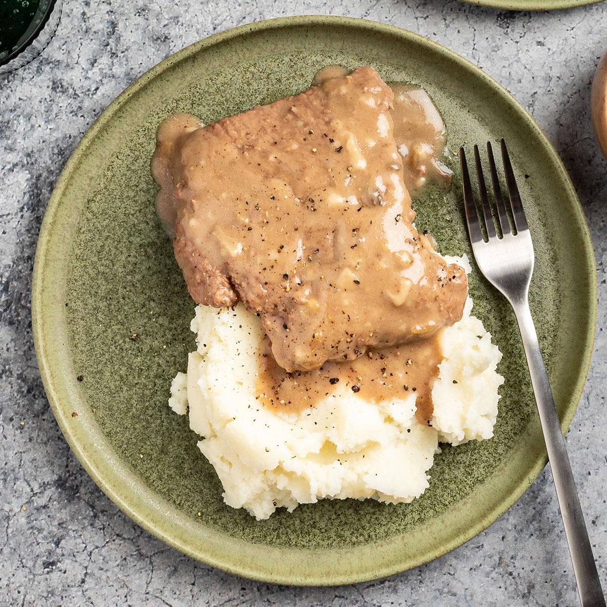 Slow-Cooker Cubed Steak