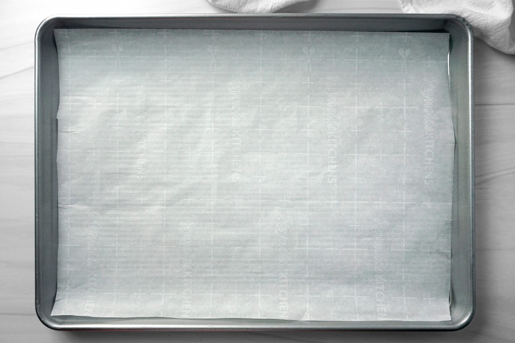 Baking tray with parchment paper