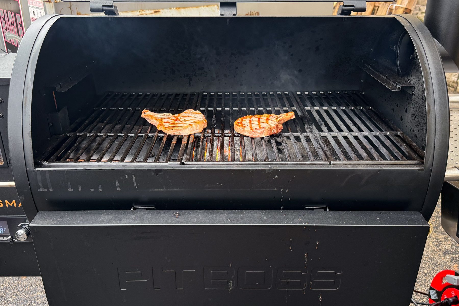 Pork shoulder searing on piteous sportsman