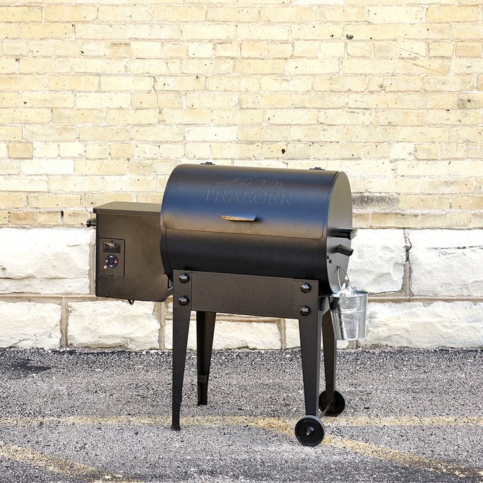 Traeger Tailgater Grill