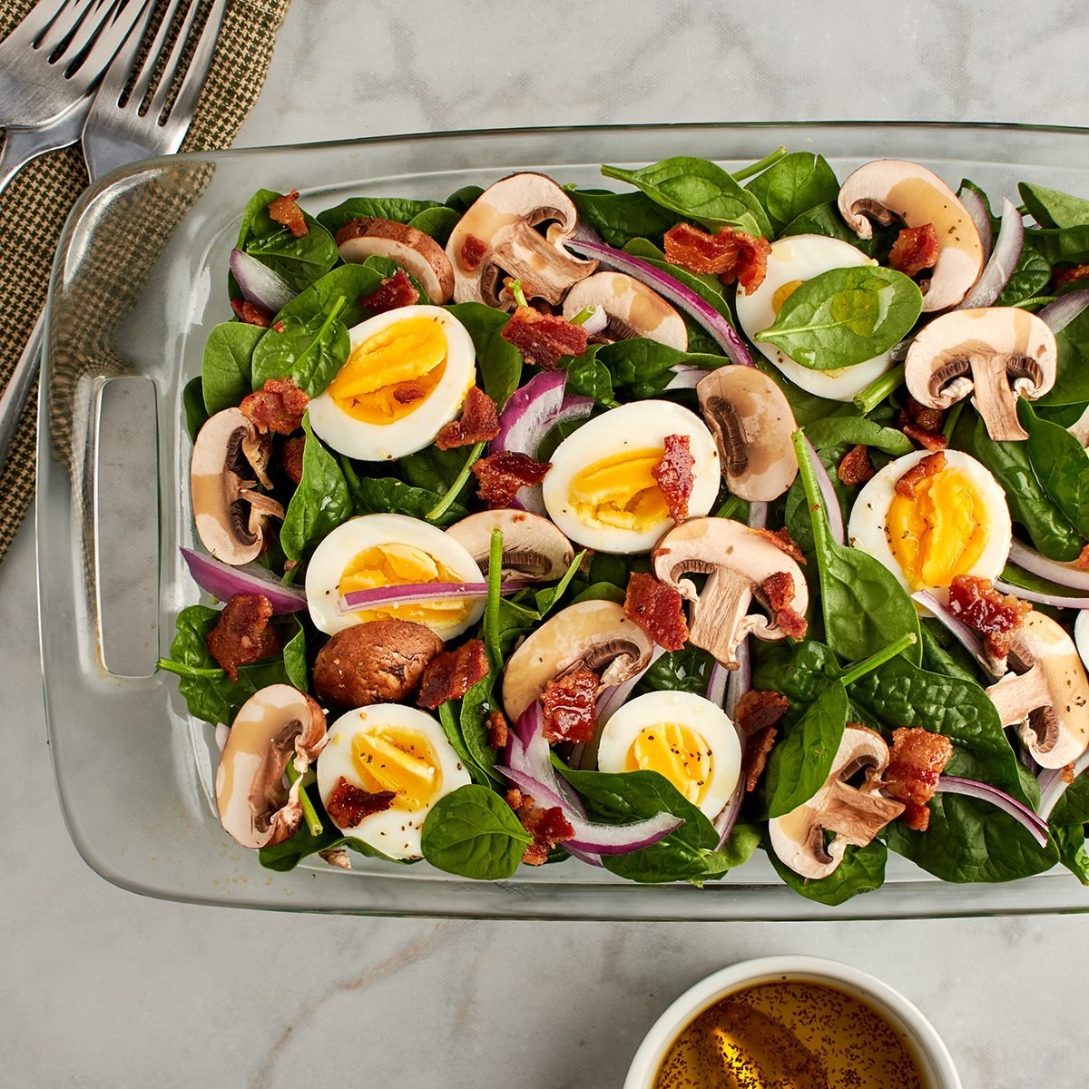 Traditional spinach salad with mushrooms by Taste of Home.